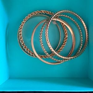 5 golds bracelets on sale with free gift 🎁